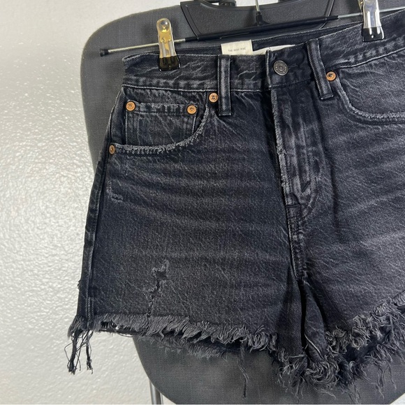 AE77 The High-Rise Cut-Off Women’s Stylish Black Denim Shorts Size 24 - Picture 2 of 13